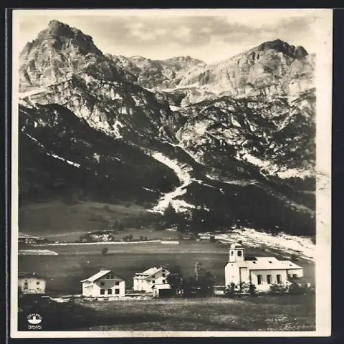 AK Gschnitz bei Steinach, Ortspartie mit Kirche