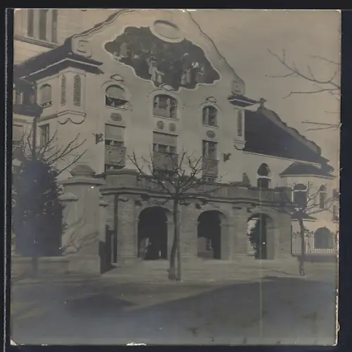 Foto-AK Innsbruck, Gebäudeansicht