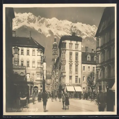 AK Innsbruck, M. Theresienstrasse mit Geschäften