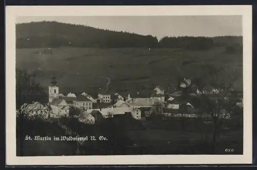 AK St. Martin im Waldviertel, Teilansicht mit Kirche