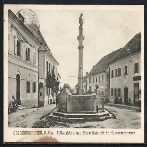 AK Oberneukirchen /O.-Öst., Teilansicht vom unteren Marktplatz mit St. Hubertusbrunnen