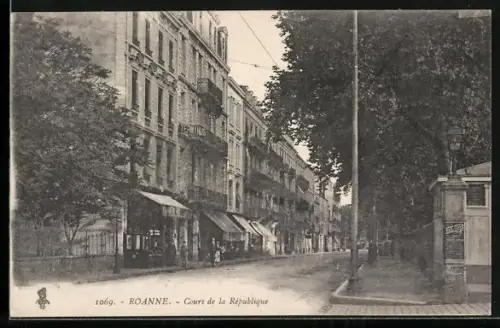 AK Roanne, Cours de la République