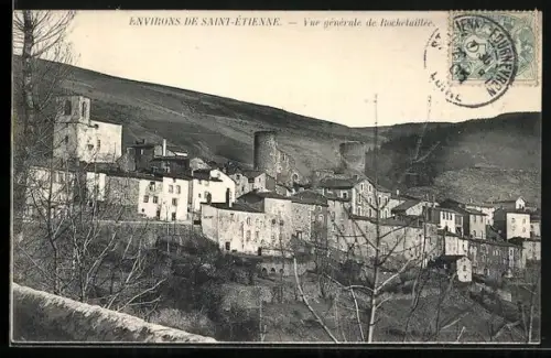 AK Rochetaillée, Vue générale du village et des collines environnantes
