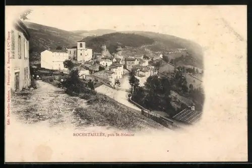 AK Rochetaillee /St-Étienne, Vue sur le village pittoresque et les collines environnantes