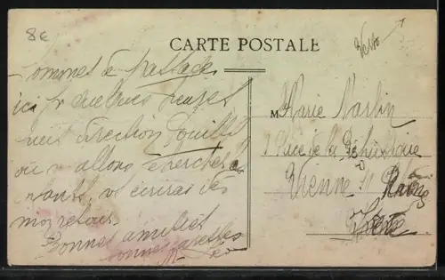 AK Lorette /Loire, Rue Nationale animée avec bâtiments et passants