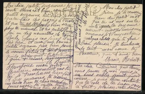 AK Roanne, Angle de la Rue Nationale et de la Rue du Commerce, Statue de la Paix