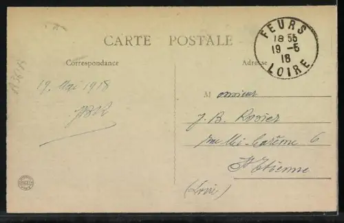 AK Feurs, Place Charles Dorian mit Hôtel du Cheval Blanc