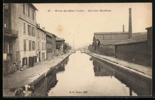AK Rive-de-Gier /Loire, Quartier Berthelas et canal industriel