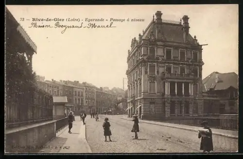 AK Rive-de-Gier /Loire, Egarande, Passage à niveau