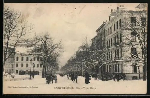 AK Saint-Étienne, Cours Victor-Hugo sous la neige en hiver