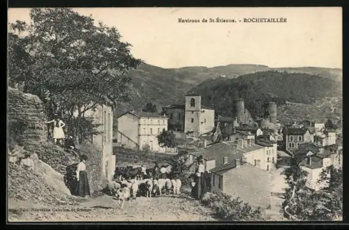 AK Rochetaillée, Vue du village avec troupeau de vaches et collines environnantes