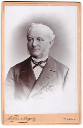 Fotografie Wilh. Meyer, Wesel, Porträt eines Herrn