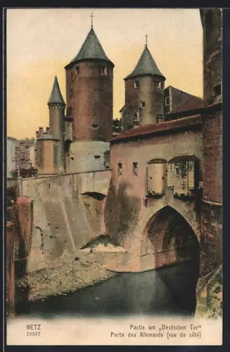 AK Metz, Porte des Allemands, vue de côté