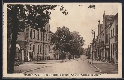 AK Morhange, Rue Poincaré, à gauche, Quartier Colonel de Cissey