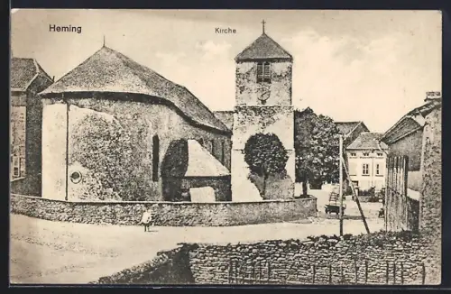 AK Heming, Église du village