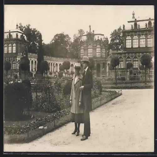 Foto-AK Dresden, Zwinger, Gartenansicht