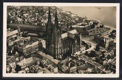 AK Köln a. Rh., Dom, Hauptbahnhof, Rhein, Fliegeraufnahme