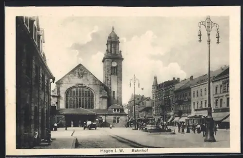 AK Hagen i. W., Bahnhof und Strassenbahn