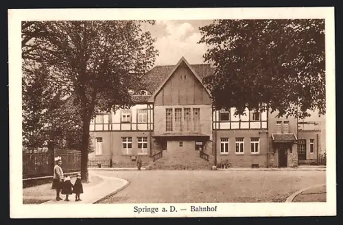 AK Springe, Bahnhof im Fachwerkstil