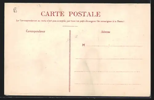 AK Val-de-Poix, Hôtel Saint Hubert et écurie-remise devant la forêt