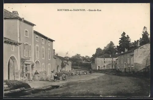 AK Rouvres-en-Xaintois, Grande-Rue