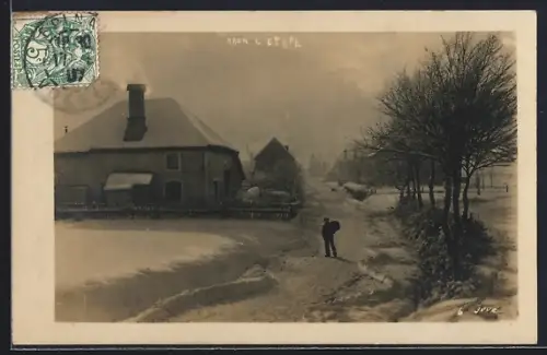 AK Raon l`Étape, Rue enneigée avec habitant en hiver
