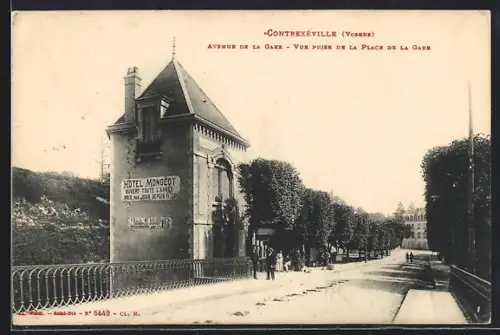 AK Contrexéville /Vosges, Avenue de la Gare, Vue prise de la Place de la Gare