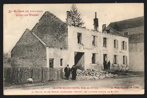 AK Sainte-Marguerite, La Mairie et les écoles incendiées pendant les combats autour de St-Dié