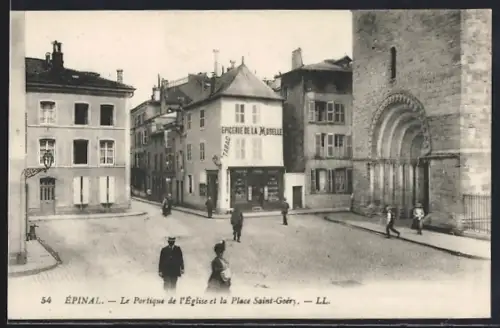 AK Épinal, Le Portique de l`Église et la Place Saint-Goëry