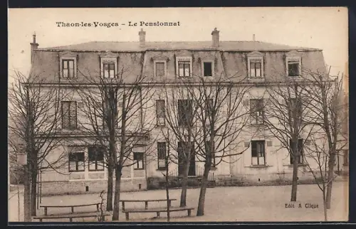 AK Thaon-les-Vosges, Le Pensionnat