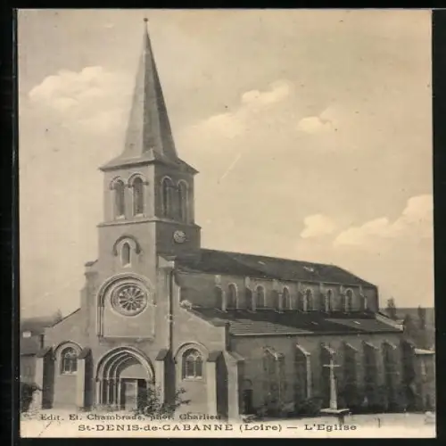 AK St-Denis-de-Cabanne, L`Église