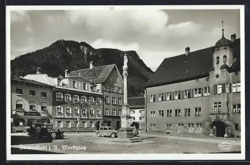 AK Immenstadt i. A., Marktplatz mit Gasthaus Gold. Adler und Denkmal