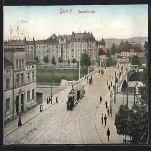 AK Gera-R., Heinrichsbrücke aus der Vogelschau, Strassenbahn