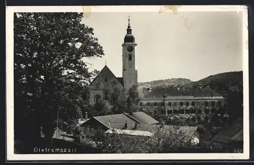 AK Dietramszell, Kirche mit Bäumen