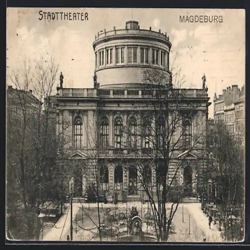 AK Magdeburg, Frontalansicht auf das Stadttheater