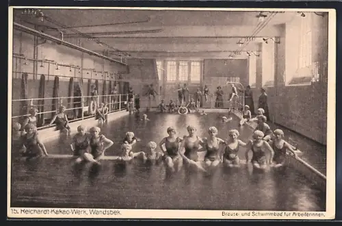 AK Hamburg-Wandsbek, Reichardt-Kakao-Werk, Brause-und Schwimmbad für Arbeiterinnen
