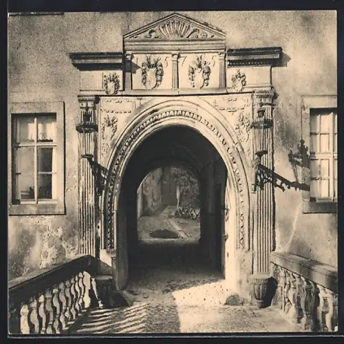 AK Weesenstein, Ostportal am Schloss Weesenstein
