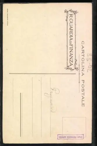 Künstler-AK Italienischer Soldat in Uniform mit Waffe