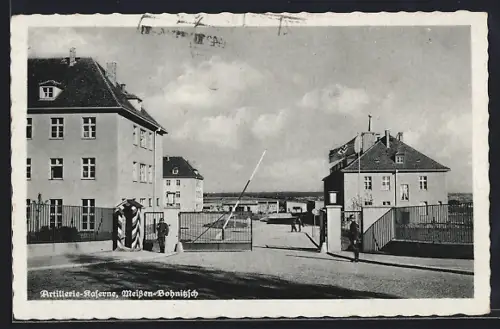 AK Meissen-Bohnitzsch, Artillerie-Kaserne mit Soldaten
