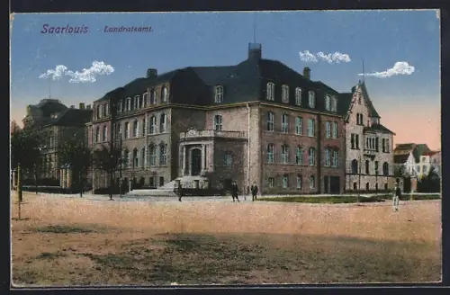 AK Saarlouis, Landratsamt mit Strassenpartie