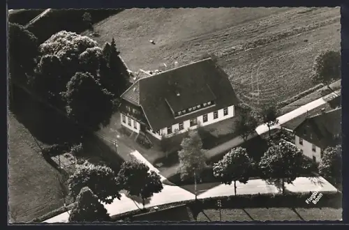 AK Gündelwangen /Hochschwarzwald, Gasthof u. Pension Lamm, Inh. J. Hopf, Fliegeraufnahme