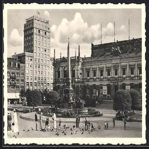 AK Leipzig, Augustusplatz mit Museum, Europahaus und Mendebrunnen