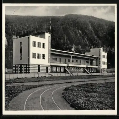 AK Blankenburg / Thür. Wald, Sportplatz