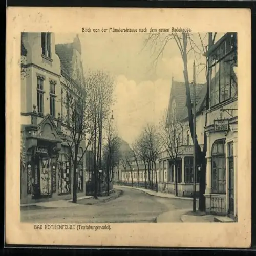 AK Bad Rothenfelde /Teutoburgerwald, Blick von der Münsterstrasse nach dem neuen Badehause