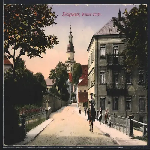 AK Königsbrück, Dresdner Strasse und Soldat zu Pferde