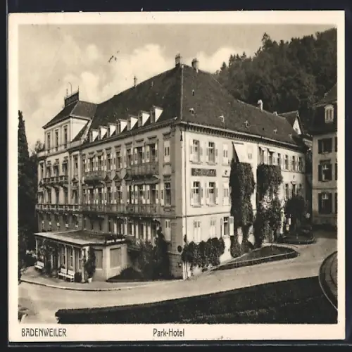 AK Badenweiler, Park-Hotel mit kleiner Parkanlage