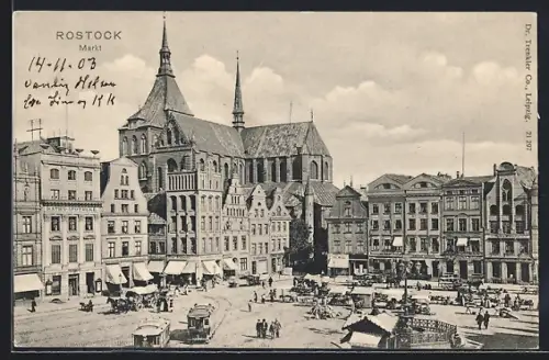 AK Rostock, Markt mit Kirche und Rats-Apotheke