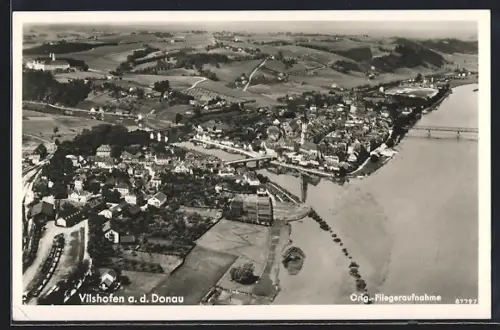 AK Vilshofen, Orignial-Fliegeraufnahme, Gesamtansicht mit Donau