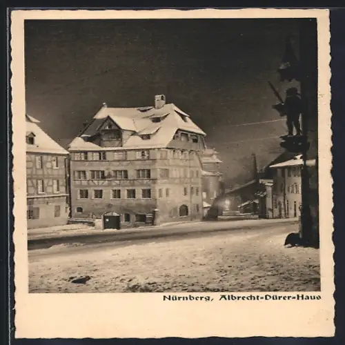AK Nürnberg, Das Albrecht-Dürer-Haus bei Nacht