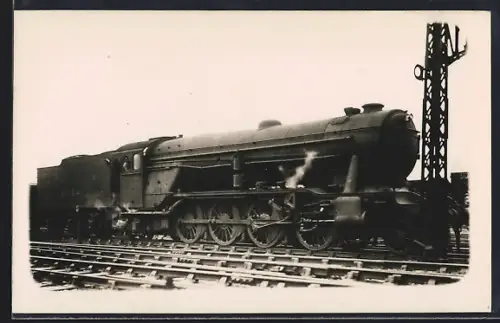 Foto-AK Dampflokomotive No. 2394 LNER, englische Eisenbahn